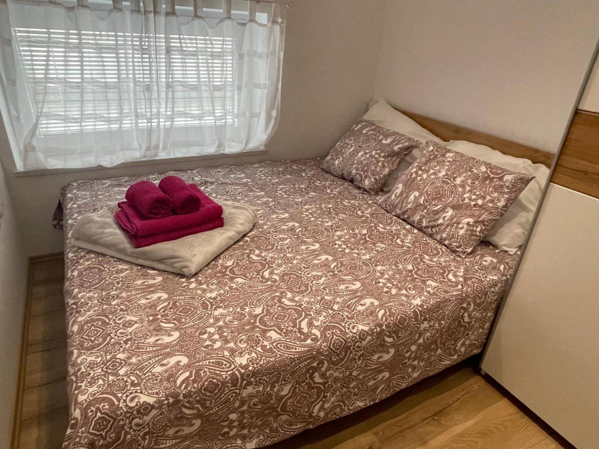 Apartmaji Meduza 2 Izola Buitenkant foto