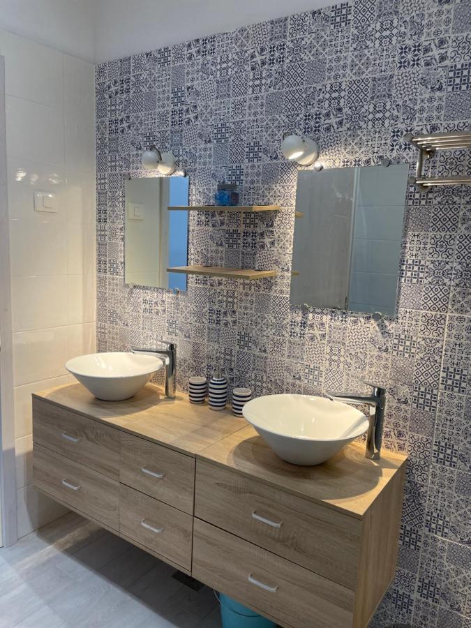Apartmaji Meduza 2 Izola Buitenkant foto