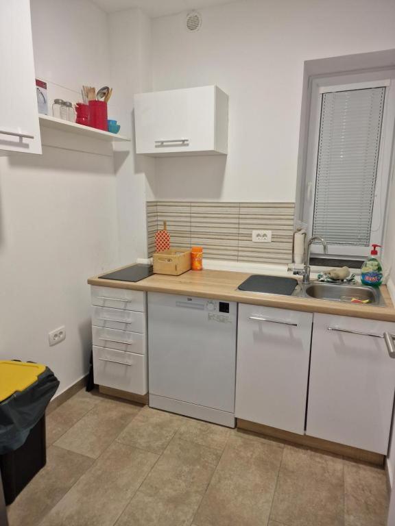 Apartmaji Meduza 2 Appartement Izola Buitenkant foto