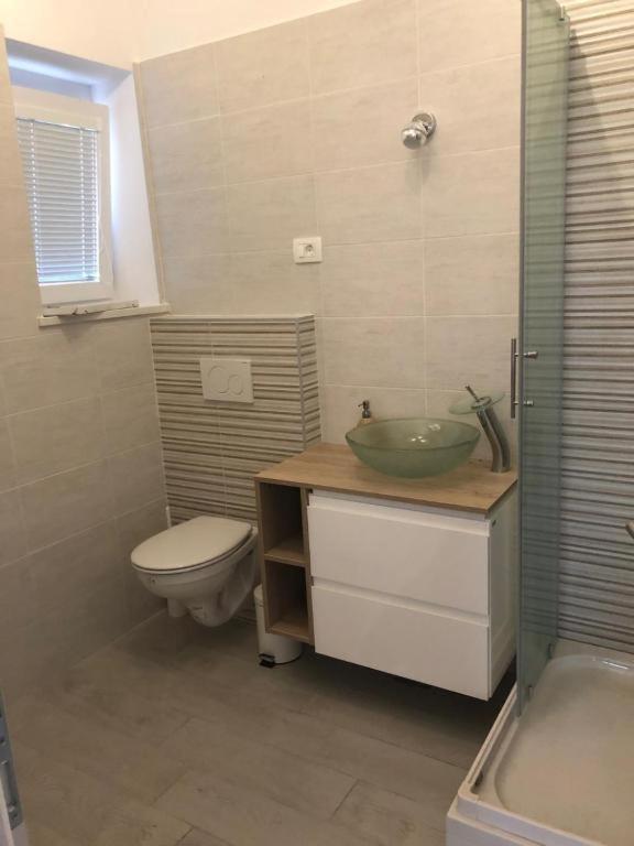 Apartmaji Meduza 2 Appartement Izola Buitenkant foto